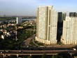 Tháng 7, mức quan tâm và giao dịch đều giảm, nhưng giá căn hộ tại TP.HCM và Hà Nội vẫn tăng