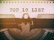 Top 10 cổ phiếu tăng/giảm mạnh nhất tuần: Nhà đầu tư cầm SHB thắng đậm