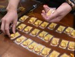 Giá vàng hôm nay ngày 30/11: Giá vàng vẫn trong xu hướng giảm