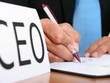 Sếp doanh nghiệp lương nghìn USD cũng chật vật tìm bến đỗ