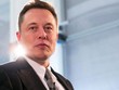Elon Musk né được hậu quả, Tesla thì không