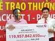 Đại gia Cà Mau trúng độc đắc Vietlott gần 120 tỷ