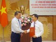 Ủy ban Thường vụ Quốc hội điều động, phê chuẩn nhân sự mới