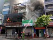 Cháy lớn thiêu rụi nhiều tài sản tại cửa hàng dịch vụ cho thú nuôi