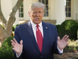 Tổng thống Donald Trump trở lại Phòng Bầu dục