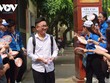 Học sinh Hà Nội đi học trở lại từ 2/3