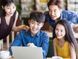 Gen Z rộng đường bước chân vào thị trường chứng khoán