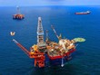 Bloomberg: Cần hàng thập kỷ để giá dầu hồi phục trở lại như ban đầu