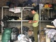 Hàng giả được gắn tem chống hàng giả