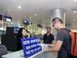 Việt Nam tạm dừng cấp thị thực cho người nước ngoài nhập cảnh từ 18/3