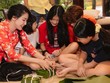 Hoa hậu Hà Kiều Anh: Lưu mãi ký ức cùng mẹ sắm Tết, đón Xuân