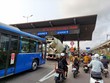 Xa lộ Hà Nội kẹt cứng ngày đầu thu phí BOT