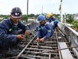 Nhà thầu giao thông các dự án trọng điểm “mất máu” vì giá thép phi mã