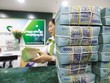 Ngân hàng vẫn “toát mồ hôi” với nợ xấu