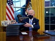 Chứng khoán Mỹ "yêu thích" ông Biden