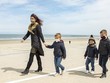 Pháp bước vào giai đoạn 2 của kế hoạch nới lỏng giãn cách xã hội