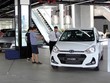 Ô tô tăng giá từng ngày sau khi chốt giảm 50% lệ phí trước bạ