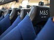 Nhà bán lẻ Marks & Spencer thua lỗ lần đầu tiên trong 94 năm