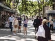 COVID-19: Catalonia bỏ một số hạn chế, Đức có thể nới lỏng phong tỏa