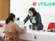 Lãi suất tiền gửi bất ngờ tăng cao