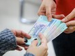 Chốt phương án tăng tiền lương tối thiểu vùng thêm 6% kể từ ngày 1/7