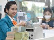 Mở “room” tín dụng để tránh rủi ro
