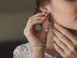 Trữ vàng, thói quen khó bỏ