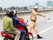 Từ 2017, người đi xe máy không sang tên đổi chủ sẽ bị phạt