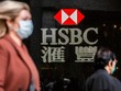 Cổ phiếu trôi dốc 3 phiên, “sếp” HSBC viết tâm thư trấn an cổ đông