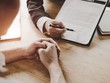Muôn vẻ mua bảo hiểm qua ngân hàng