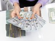Cẩn trọng với “huyệt” tỷ giá
