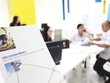 Mùa Covid nói chuyện cắt hoa hồng bảo hiểm