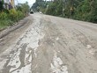Nhà thầu thi công dùng vật liệu “dỏm” để “đắp” Quốc lộ 20 trên đèo Mimosa