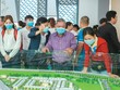 Doanh nghiệp bất động sản phía Nam bung hàng