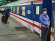 Ga Hải Phòng tiếp nhận hành khách đi tàu về từ các địa phương