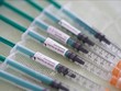 Tiêm mũi tăng cường bằng vaccine của AstraZeneca tạo phản ứng miễn dịch mạnh