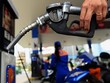 Tiếp tục nhập khẩu, đảm bảo đủ xăng dầu trong quý II/2022