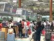 Những du khách quốc tế đầu tiên đến Việt Nam sau khi mở cửa toàn bộ du lịch