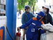 Từ 1/4/2022, thuế bảo vệ môi trường của xăng, dầu được giảm tối đa 50%