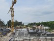 Doanh nghiệp địa ốc trước áp lực “kép”