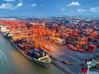 Đề xuất giảm 3 loại phí hàng hải cho đội tàu biển treo cờ Việt Nam