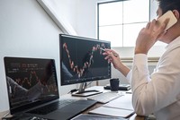 Giao dịch chứng khoán khối ngoại ngày 14/10: Bất ngờ mua mạnh DPM, vẫn bán ròng gần 720 tỷ đồng