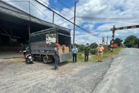 Tiền Giang phát hiện gần 2.000 chai phân bón lá NPK không được lưu hành tại Việt Nam