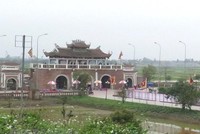 Cổng vào Khu di tích Quốc gia đặc biệt Đền Trần, xã Tiến Đức, Hưng Hà, Thái Bình. (Ảnh: Xuân Tiến/TTXVN).