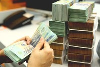 Từ ngày 15/4, phí hải quan sẽ thêm loại phí cấp, cấp lại sổ tạm quản.