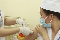 Tiêm vaccine ngừa COVID-19. (Ảnh: Hoàng Hùng/TTXVN).