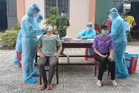 Lấy mẫu xét nghiệm trong cộng đồng tại Tây Ninh.