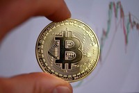 Giá Bitcoin hôm nay ngày 20/9: Tin xấu bủa vây, Bitcoin mắc kẹt trong vùng 47.000 USD