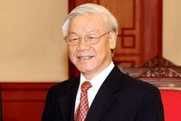Thay mặt Bộ Chính trị, Tổng Bí thư Nguyễn Phú Trọng đã ký 2 quy định về tiêu chuẩn chức danh, tiêu chí đánh giá cán bộ.