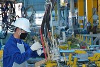 Sản xuất công nghiệp khó khăn, chỉ số sản xuất công nghiệp 7 tháng tăng thấp so cùng kỳ